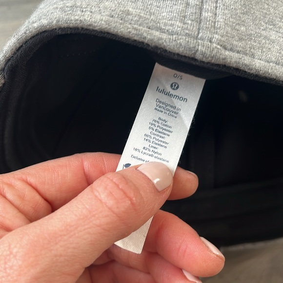 Lululemon Women’s Baseball Hat - Picture 4 of 4